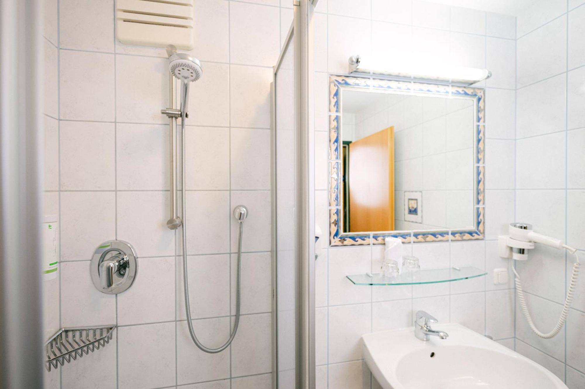 Gasthof Hotel Jaegerwirt Strasswalchen Exteriör bild